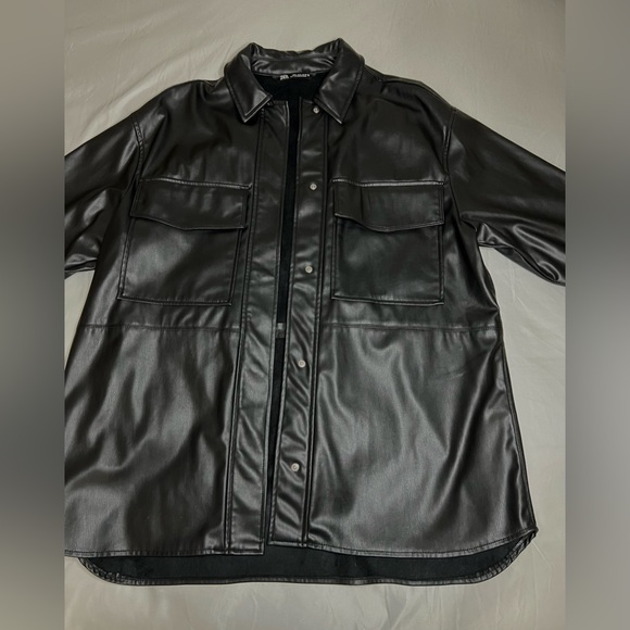 Black leather jacket - Picture 2 of 2